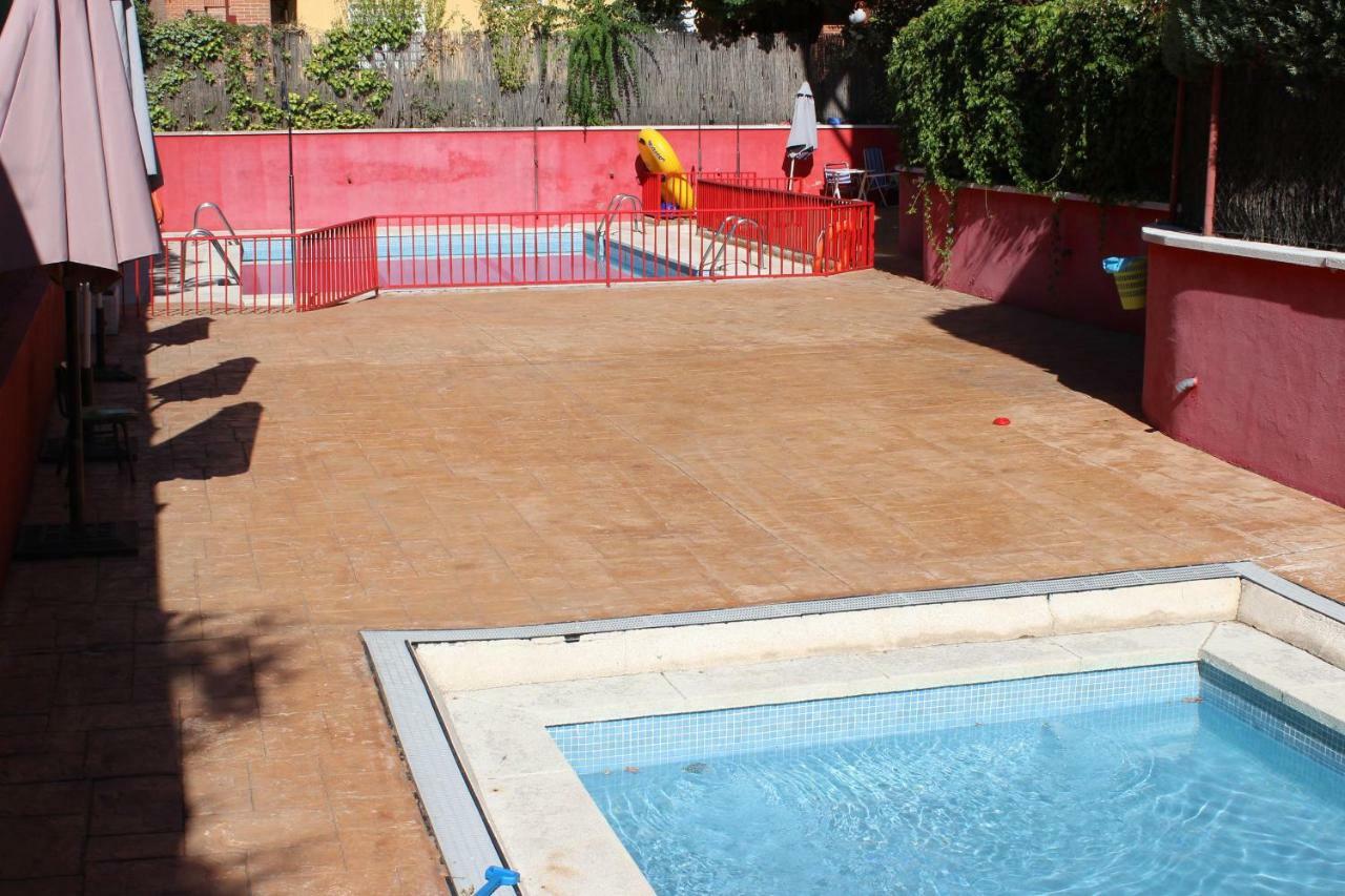 Vivienda Familiar Con Jardin Junto A Ifema Apartment Madrid Exterior foto