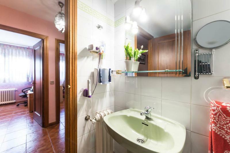 Vivienda Familiar Con Jardin Junto A Ifema Apartment Madrid Exterior foto